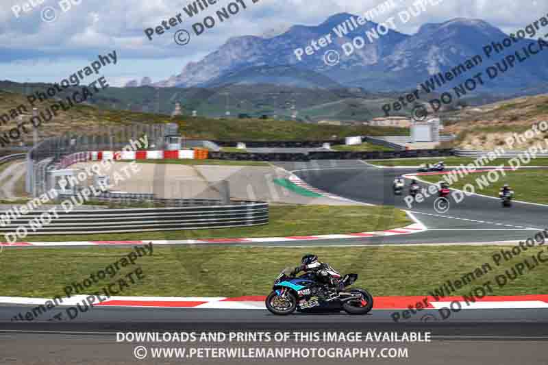 cadwell no limits trackday;cadwell park;cadwell park photographs;cadwell trackday photographs;enduro digital images;event digital images;eventdigitalimages;navarra;no limits trackdays;peter wileman photography;racing digital images;trackday digital images;trackday photos